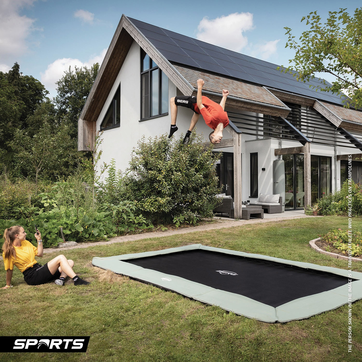 BERG Trampoline Ultim Champion ECO FlatGround 410