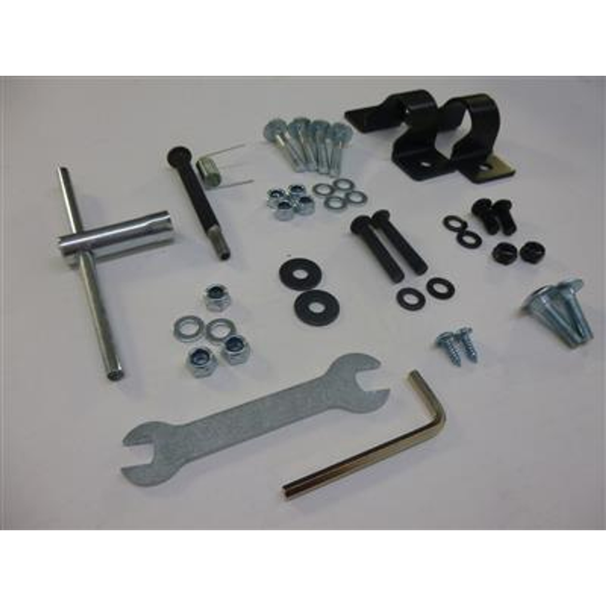 Berg SP large trailer fasteners