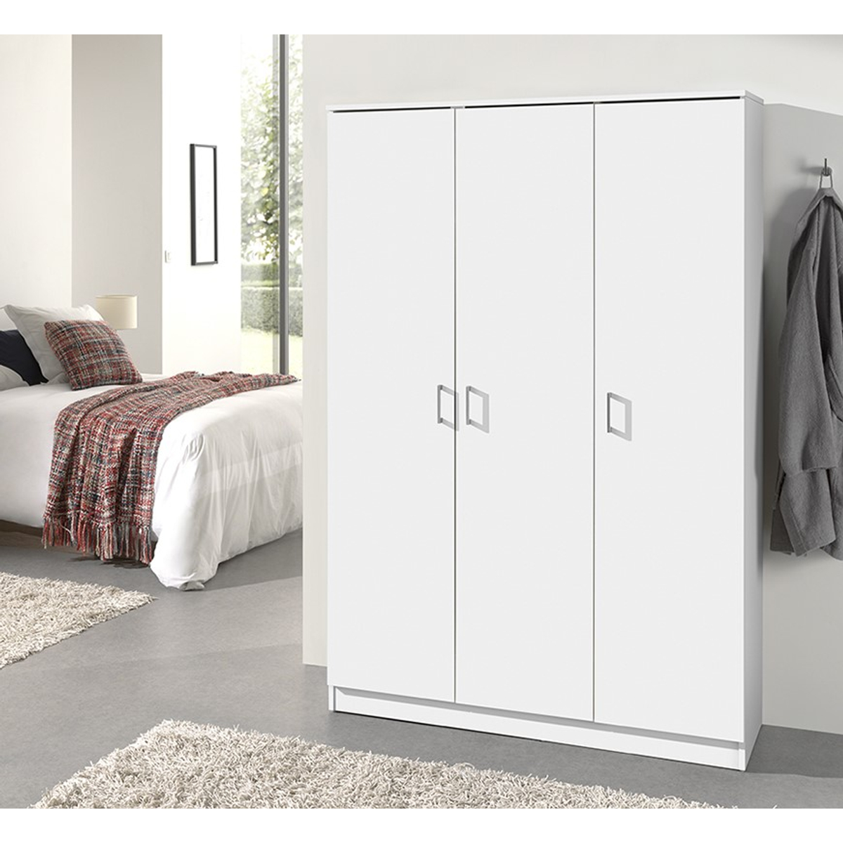 Interiax Armoire de rangement - Armoire 'Amelie' 3 portes et 8 étagères | Blanc | 180x120x40 cm