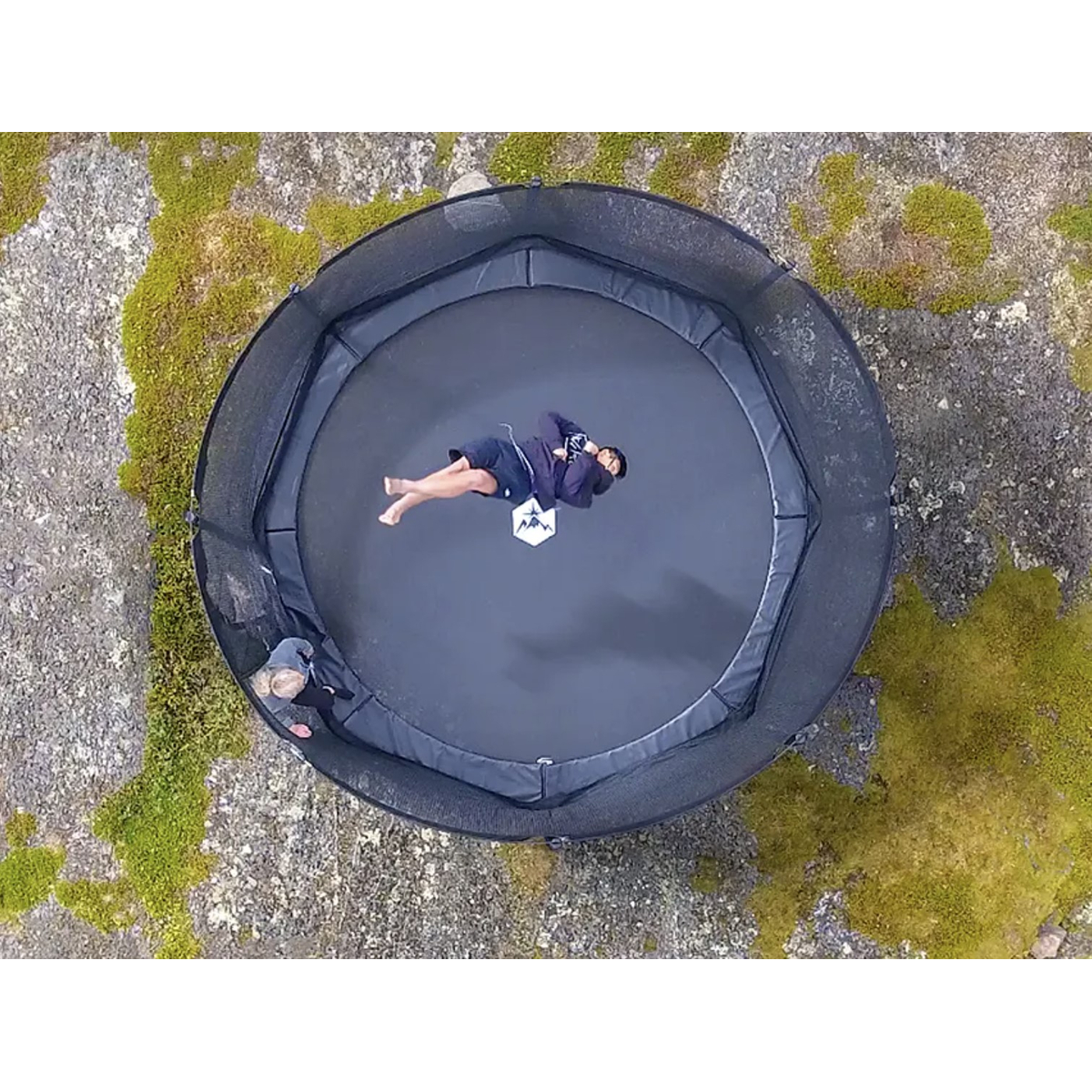 North Explorer Regular Trampoline 430 Round Black + filet de sécurité