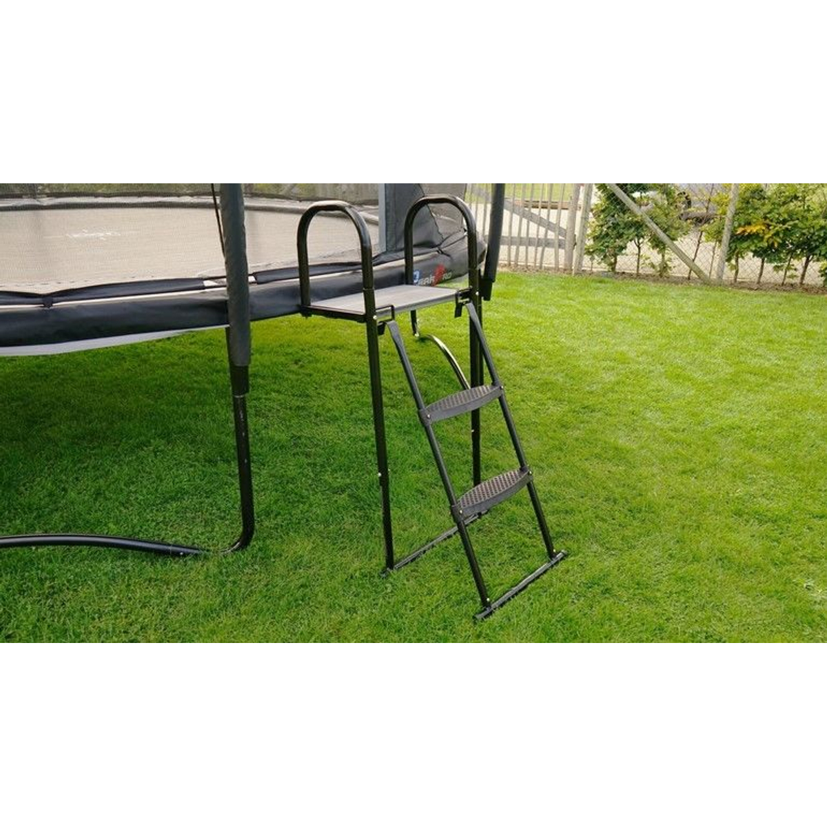 EXIT trampoline platform