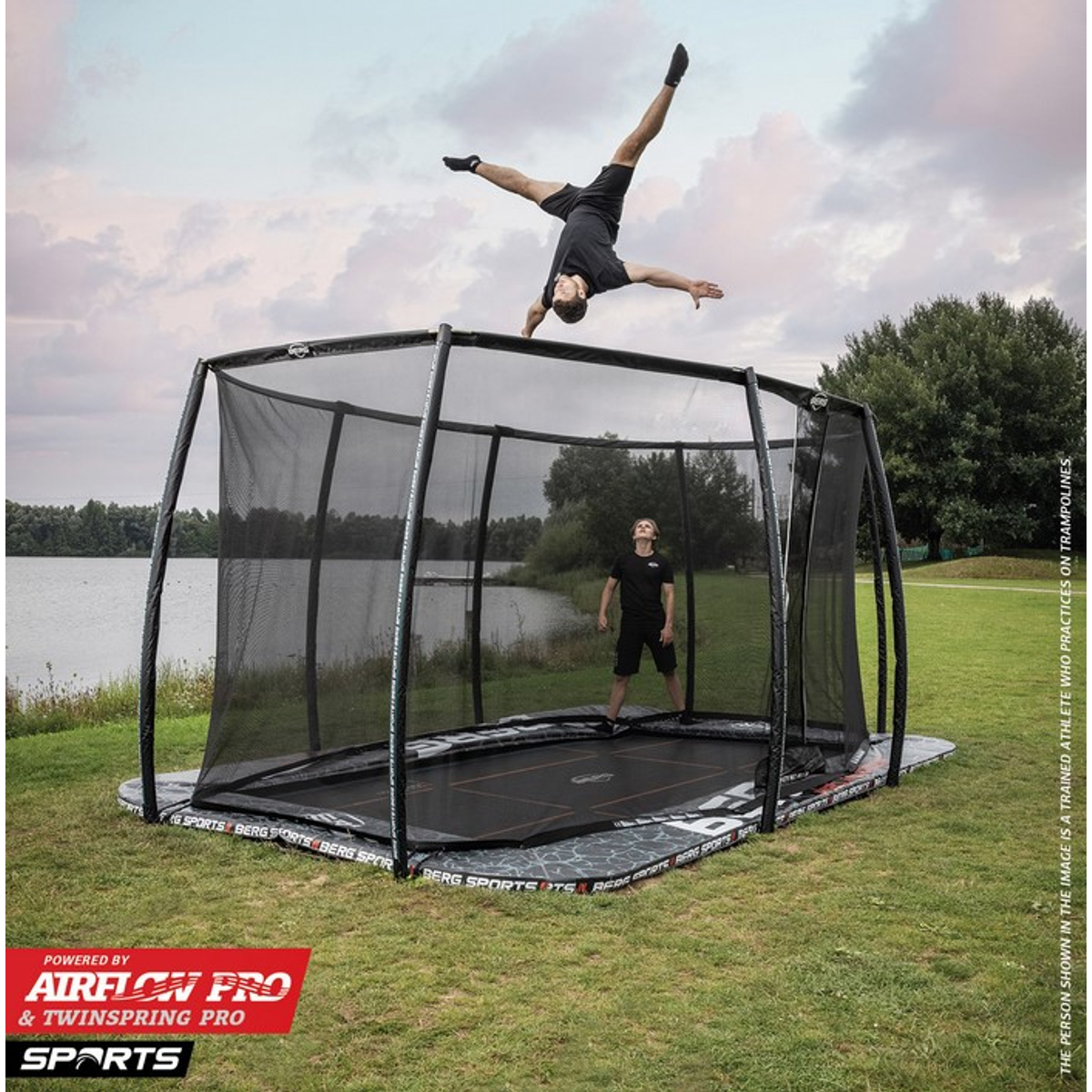 BERG Ultim Pro Bouncer Flatground Trampoline 500 + Safety Net Deluxe XL