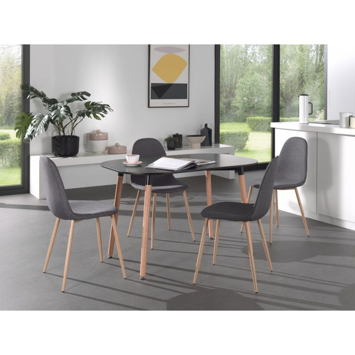 Tafel 'Evi' 120x80 Zwart mat 
