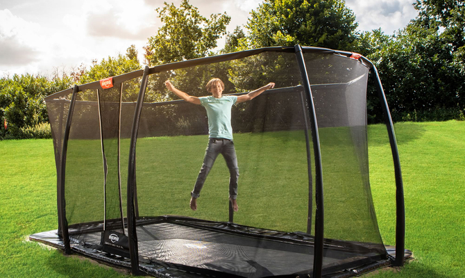 inbouwtrampoline-verschil-tussen-een-inground-of-flatground-trampoline