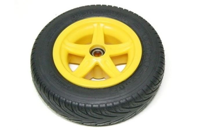 Berg sport rim 350 x8 yellow slick